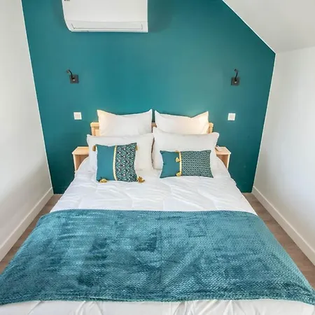 Le Commodore Maison Avec Piscine/parking/wifi/plages 5kms Casa vacanze
