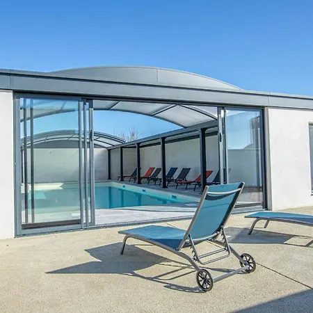 Le Commodore Maison Avec Piscine/parking/wifi/plages 5kms Casa vacanze