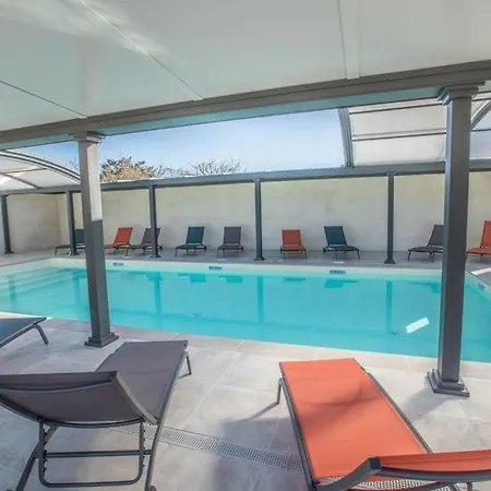 Le Commodore Maison Avec Piscine/parking/wifi/plages 5kms