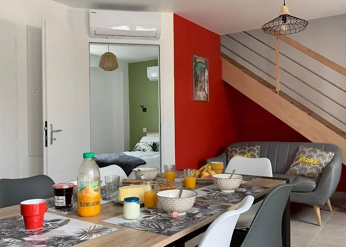 Semesterbostad Le Commodore Maison Avec Piscine/parking/wifi/plages 5kms Les Mathes