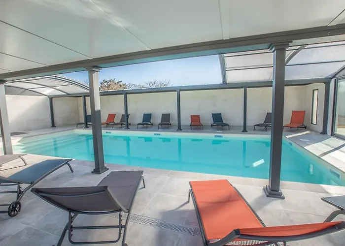 Le Commodore Maison Avec Piscine/parking/wifi/plages 5kms