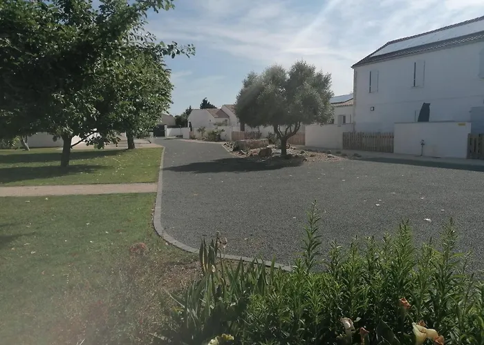 Le Commodore Maison Avec Piscine/parking/wifi/plages 5kms Les Mathes